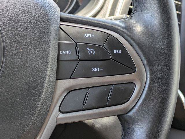 Certified 2021 Jeep Cherokee Latitude Lux w/ Comfort/Convenience Group FWD image 19