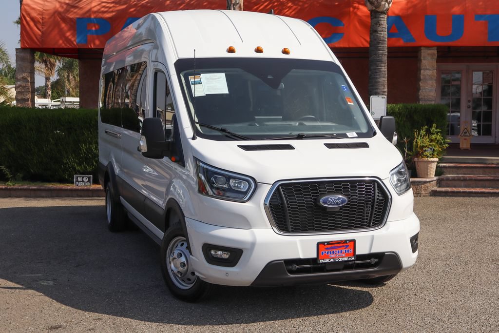 Used 2023 Ford Transit 350 XLT RWD image 2