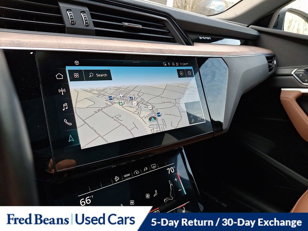 Used 2023 Audi e-tron Premium image 20