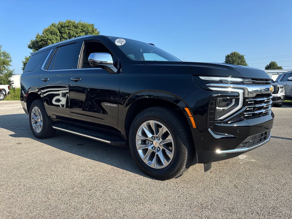 Used 2025 Chevrolet Tahoe Premier AWD/4WD image 10
