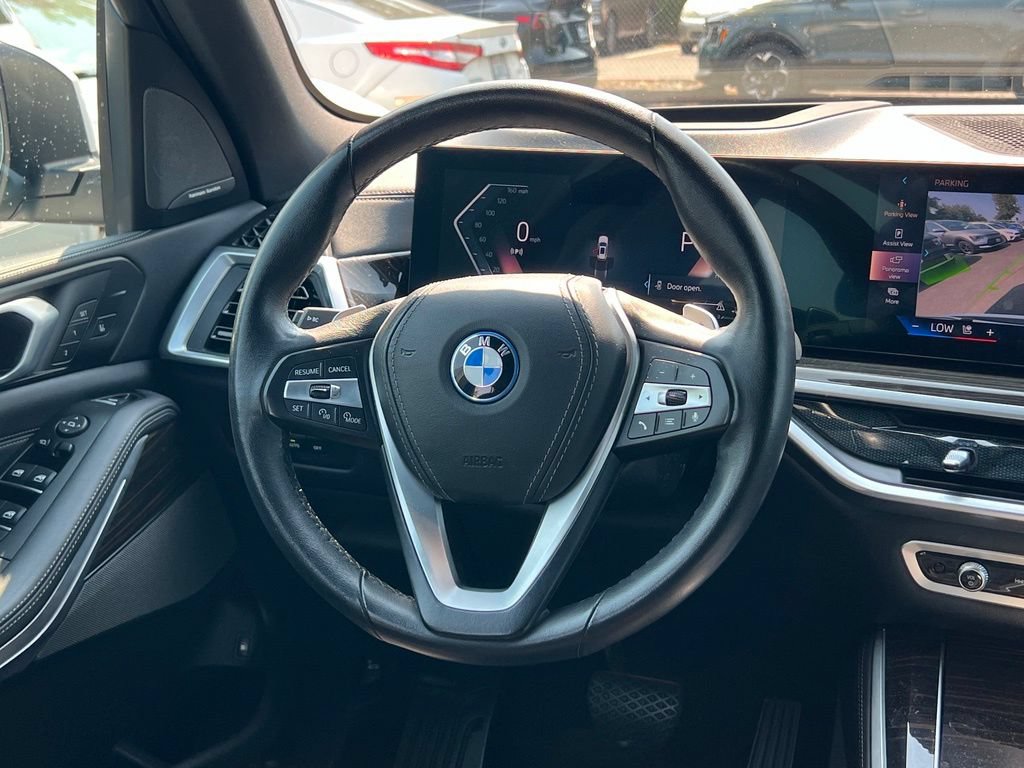 Used 2024 BMW X5 xDrive50e AWD/4WD image 15