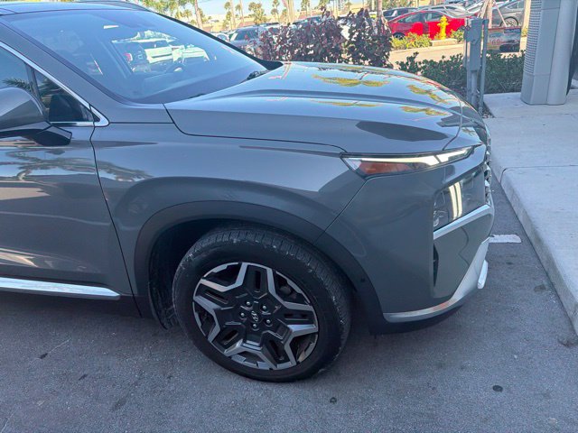 Used 2023 Hyundai Santa Fe Limited FWD image 9