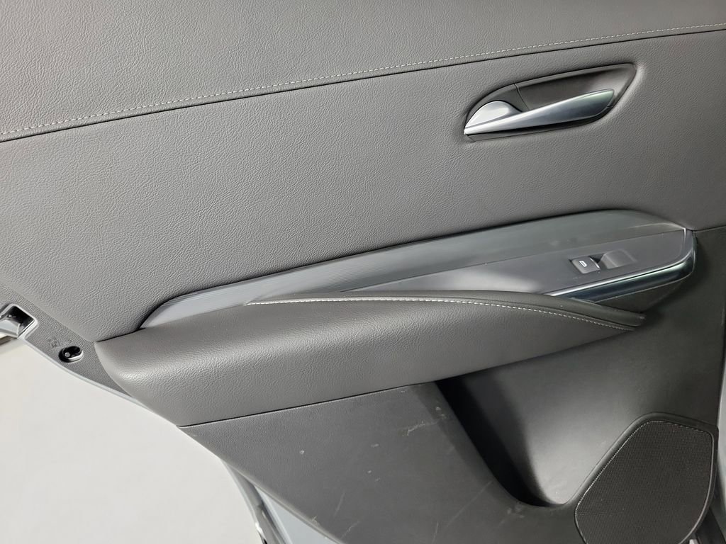Certified 2025 Cadillac XT4 Premium Luxury image 13