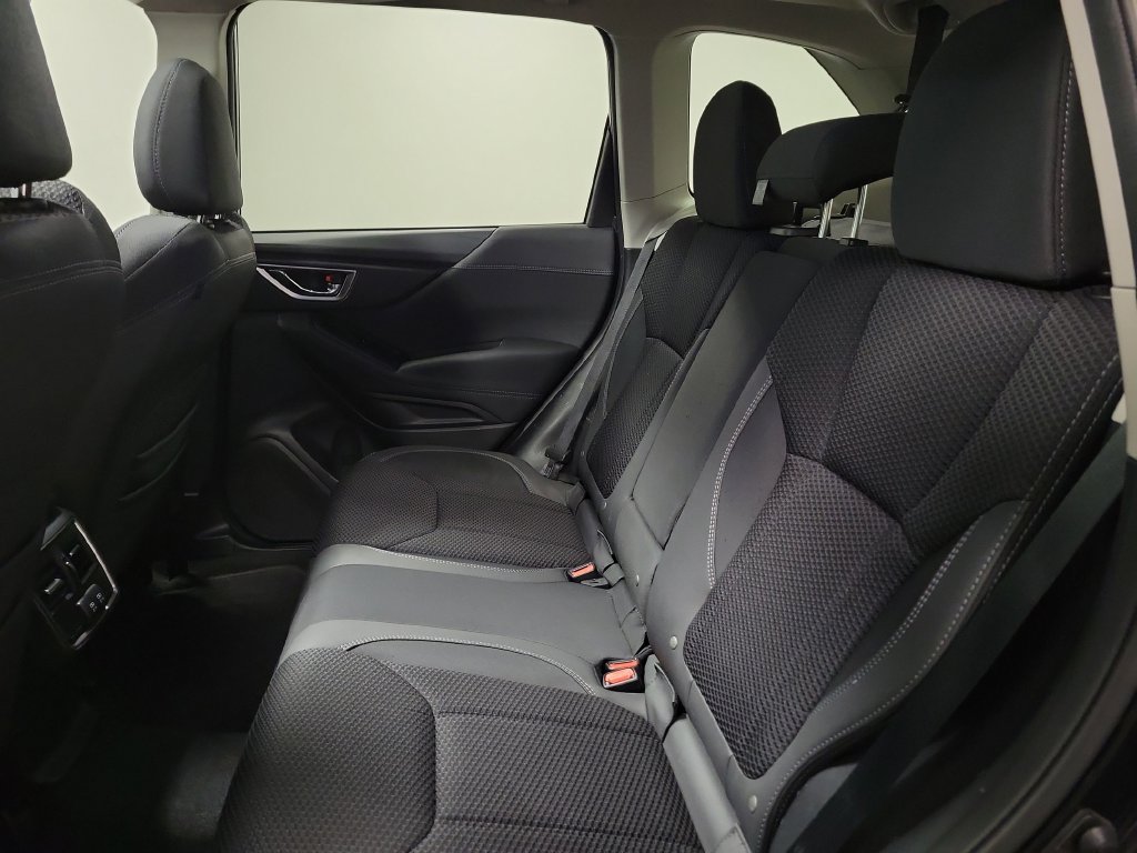 Used 2024 Subaru Forester Premium AWD/4WD image 29