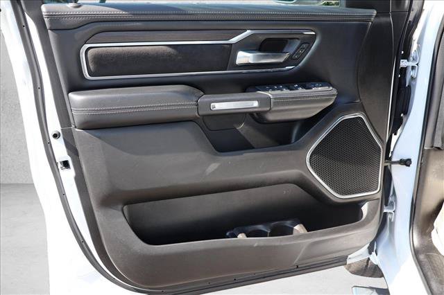 Used 2025 RAM 1500 Laramie AWD/4WD image 28