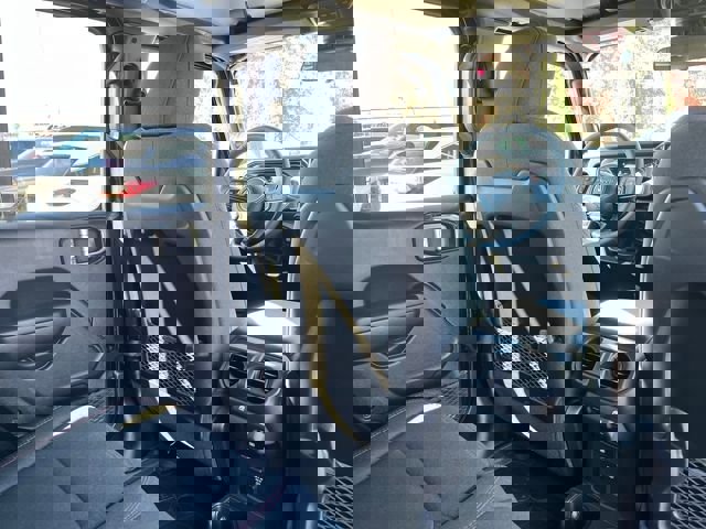 New 2025 Jeep Wrangler Unlimited Rubicon image 22