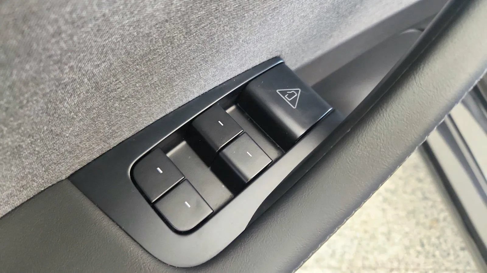 Used 2026 Tesla Model Y 2WD image 24
