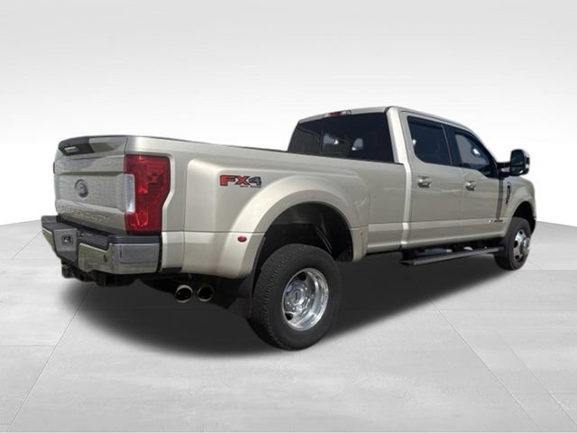 Used 2017 Ford F350 Lariat w/ FX4 Off-Road Package AWD/4WD image 17