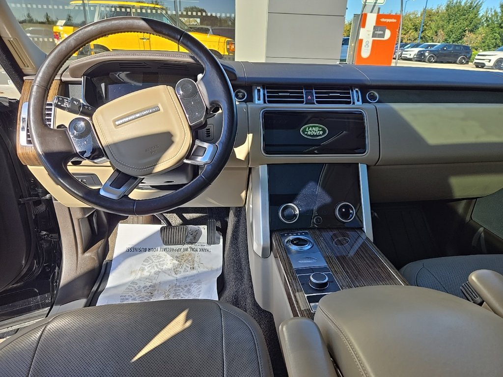 Used 2019 Land Rover Range Rover Supercharged AWD/4WD image 14