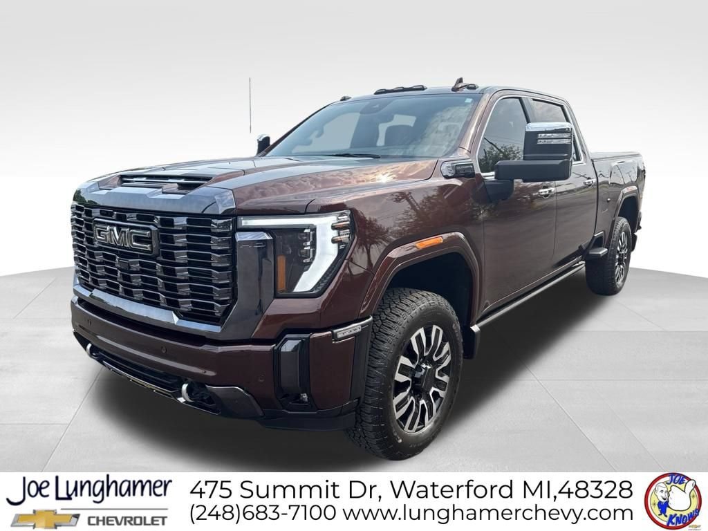 Used 2024 GMC Sierra 3500 Denali Ultimate AWD/4WD image 8