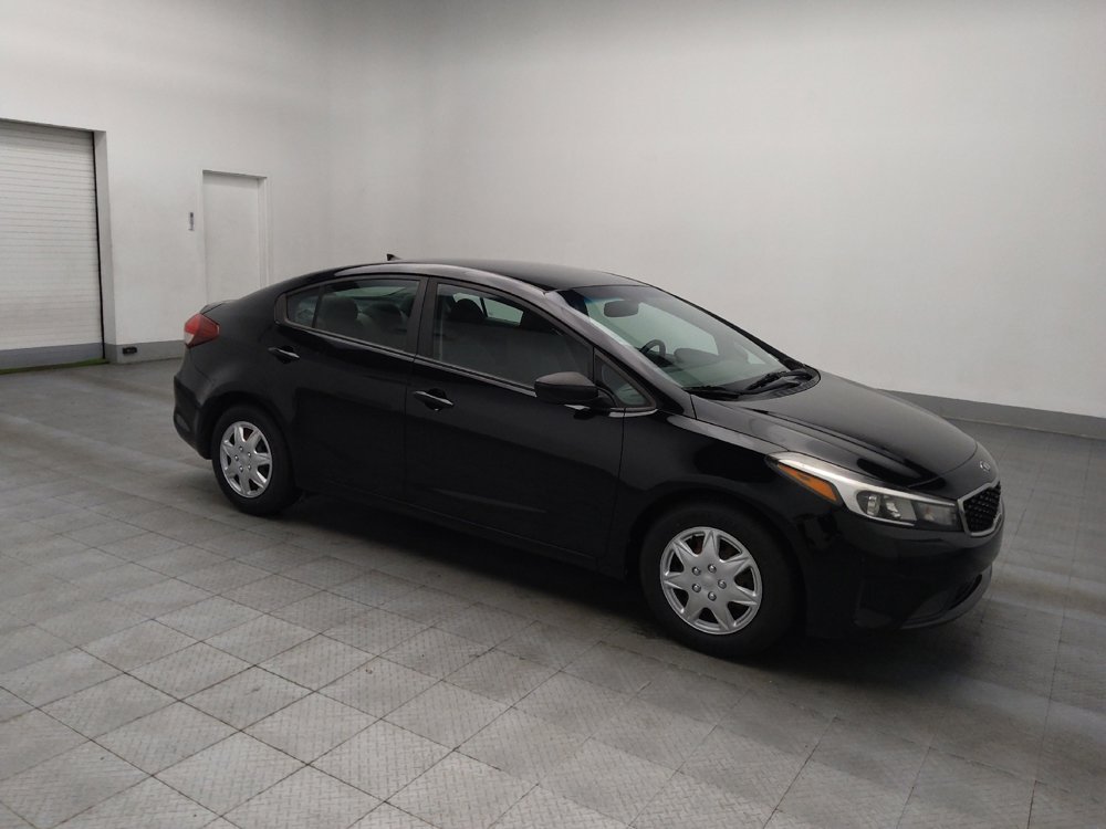 Used 2017 Kia Forte LX image 11