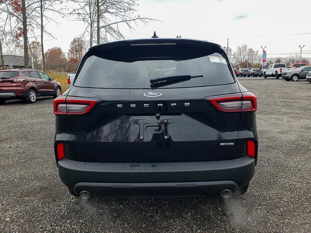 New 2026 Ford Escape ST-Line Select w/ Equipment Group 401A AWD/4WD image 4