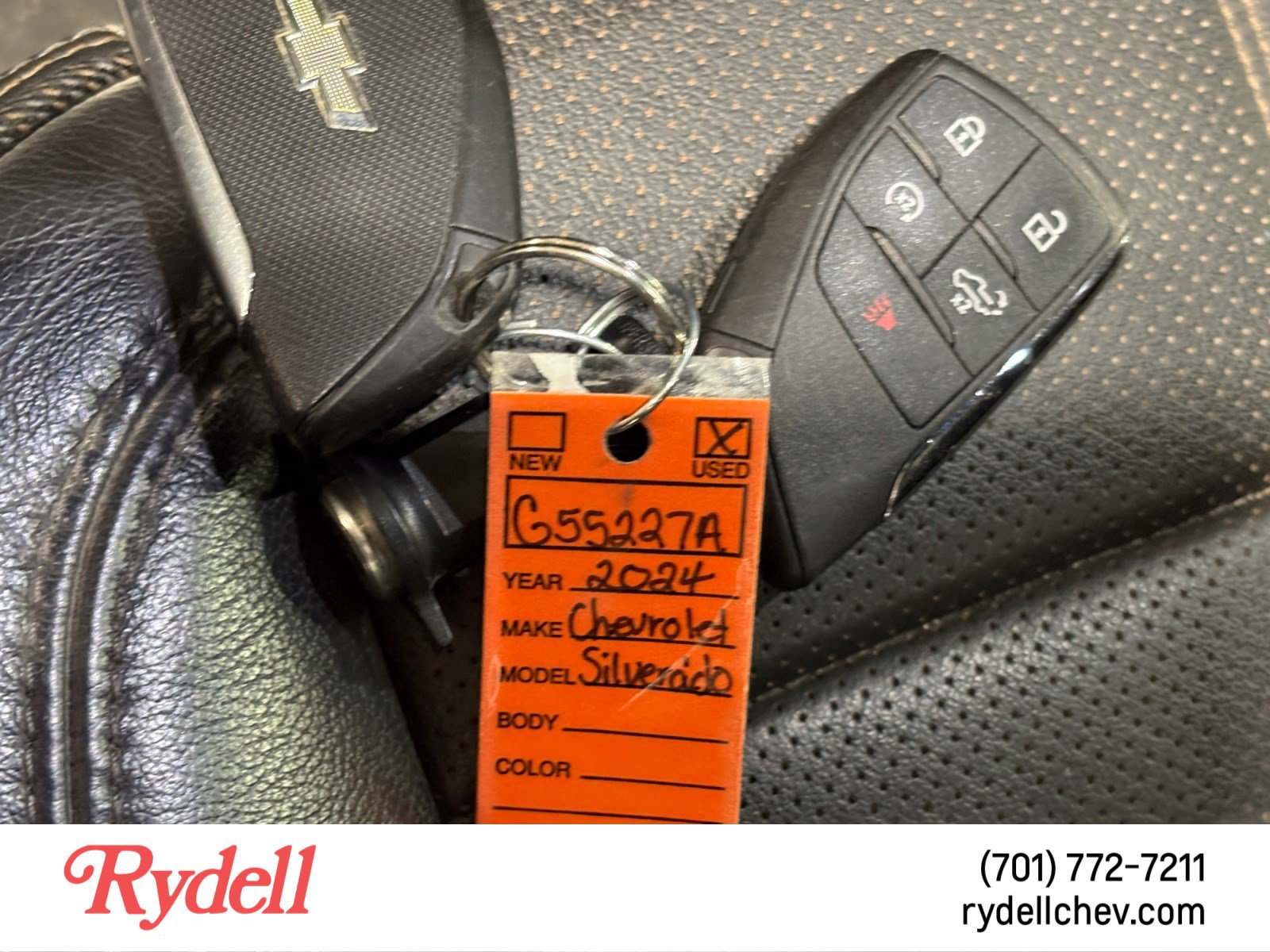 Used 2024 Chevrolet Silverado 3500 High Country w/ High Country Premium Package AWD/4WD image 21
