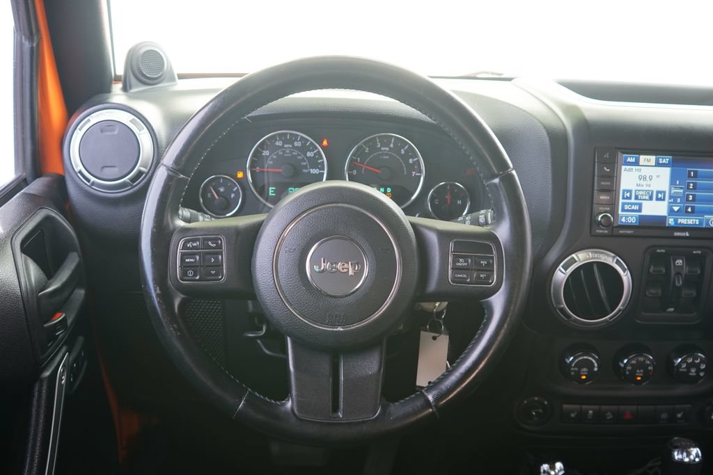 Used 2012 Jeep Wrangler Unlimited Sahara w/ Dual Top Group AWD/4WD image 14