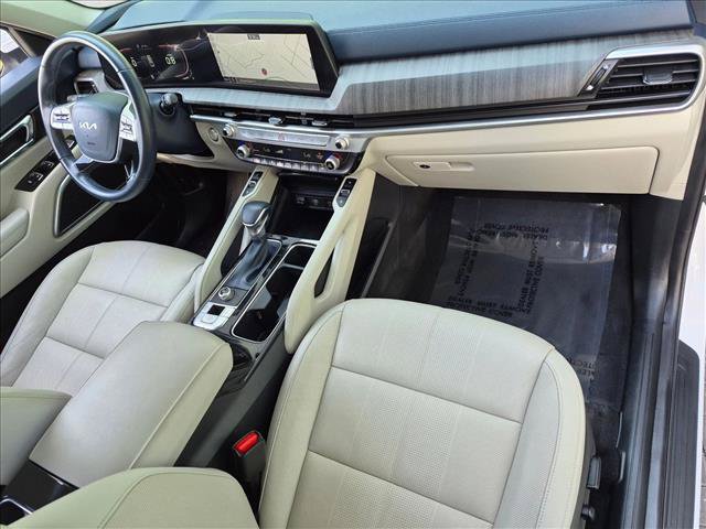 Used 2023 Kia Telluride EX w/ EX Captain's Chair Package FWD image 24
