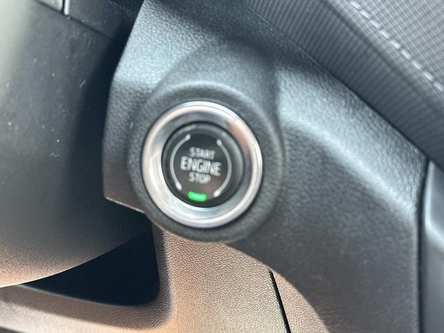 Certified 2021 Chevrolet TrailBlazer LT w/ Convenience Package FWD image 15