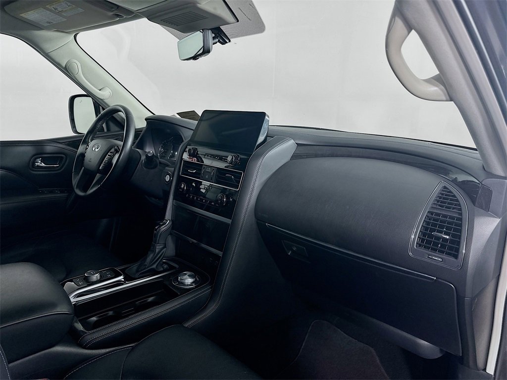 Used 2024 INFINITI QX80 Luxe image 30