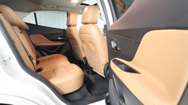 Used 2017 Buick Encore Essence image 11