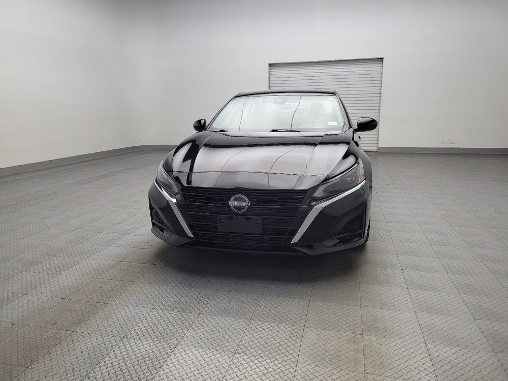 Used 2023 Nissan Altima 2.5 SV image 15