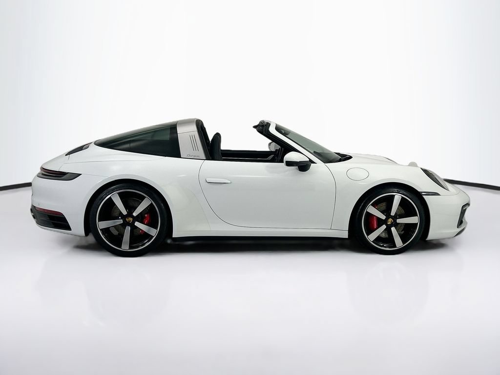 Certified 2022 Porsche 911 Targa 4S AWD/4WD image 8