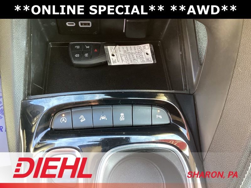 Used 2021 Buick Envision Essence w/ Sport Touring Package image 26