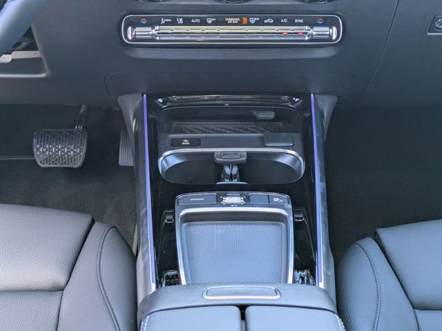 New 2026 Mercedes-Benz GLB 250 image 21