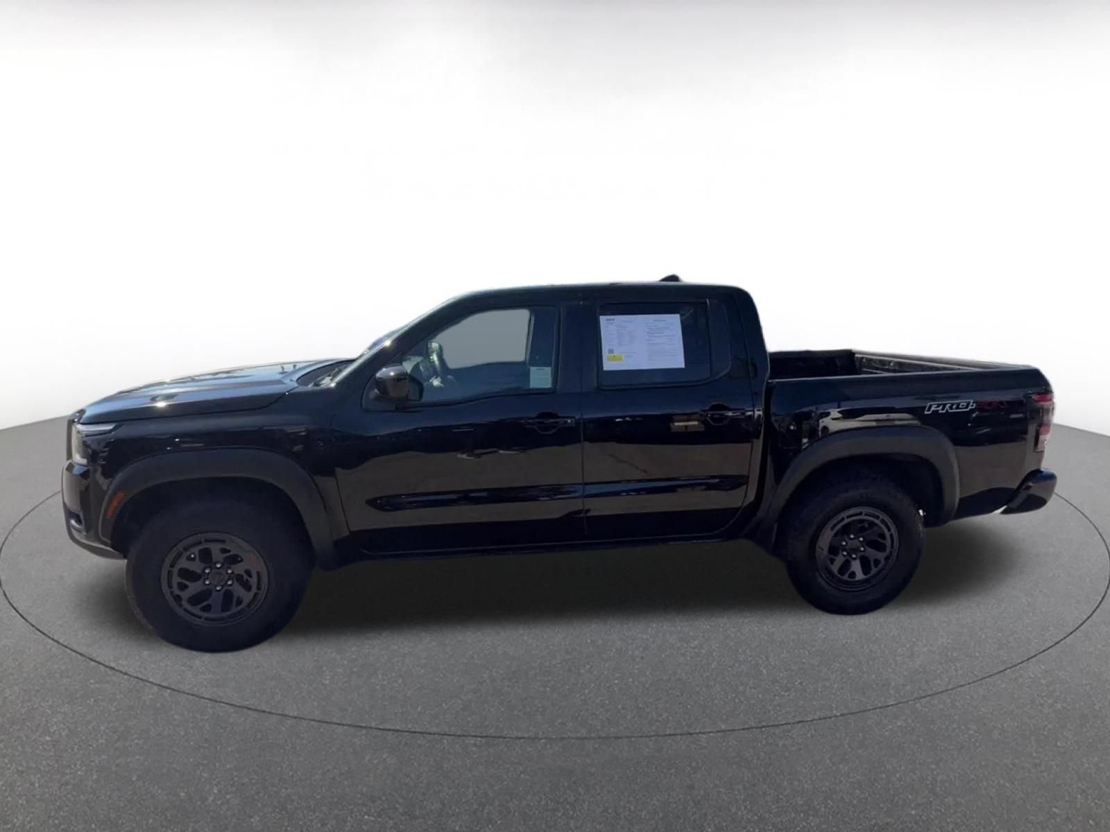 Used 2026 Nissan Frontier PRO-4X AWD/4WD image 9