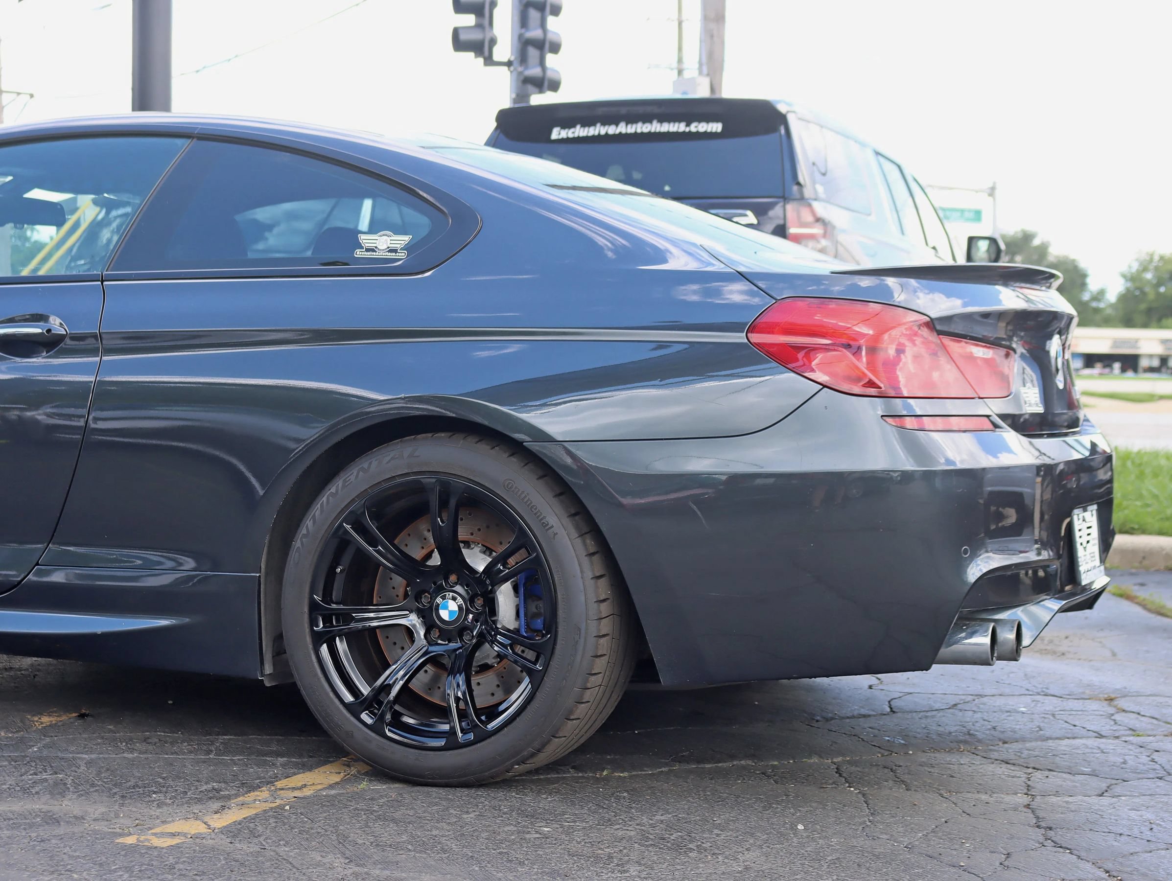 Used 2017 BMW M6 Coupe RWD image 13