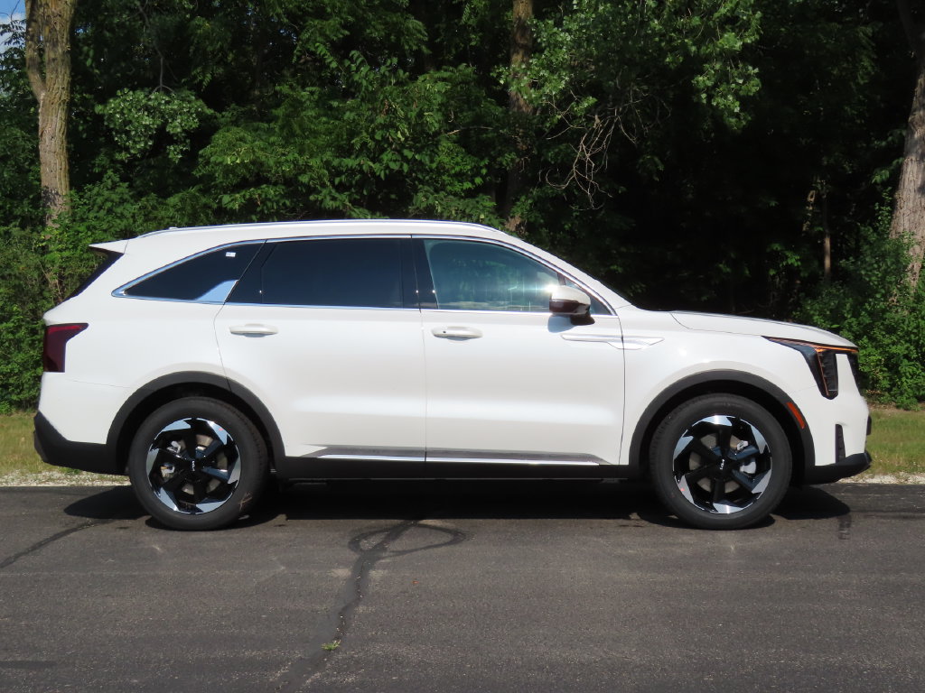 New 2026 Kia Sorento EX AWD/4WD image 2