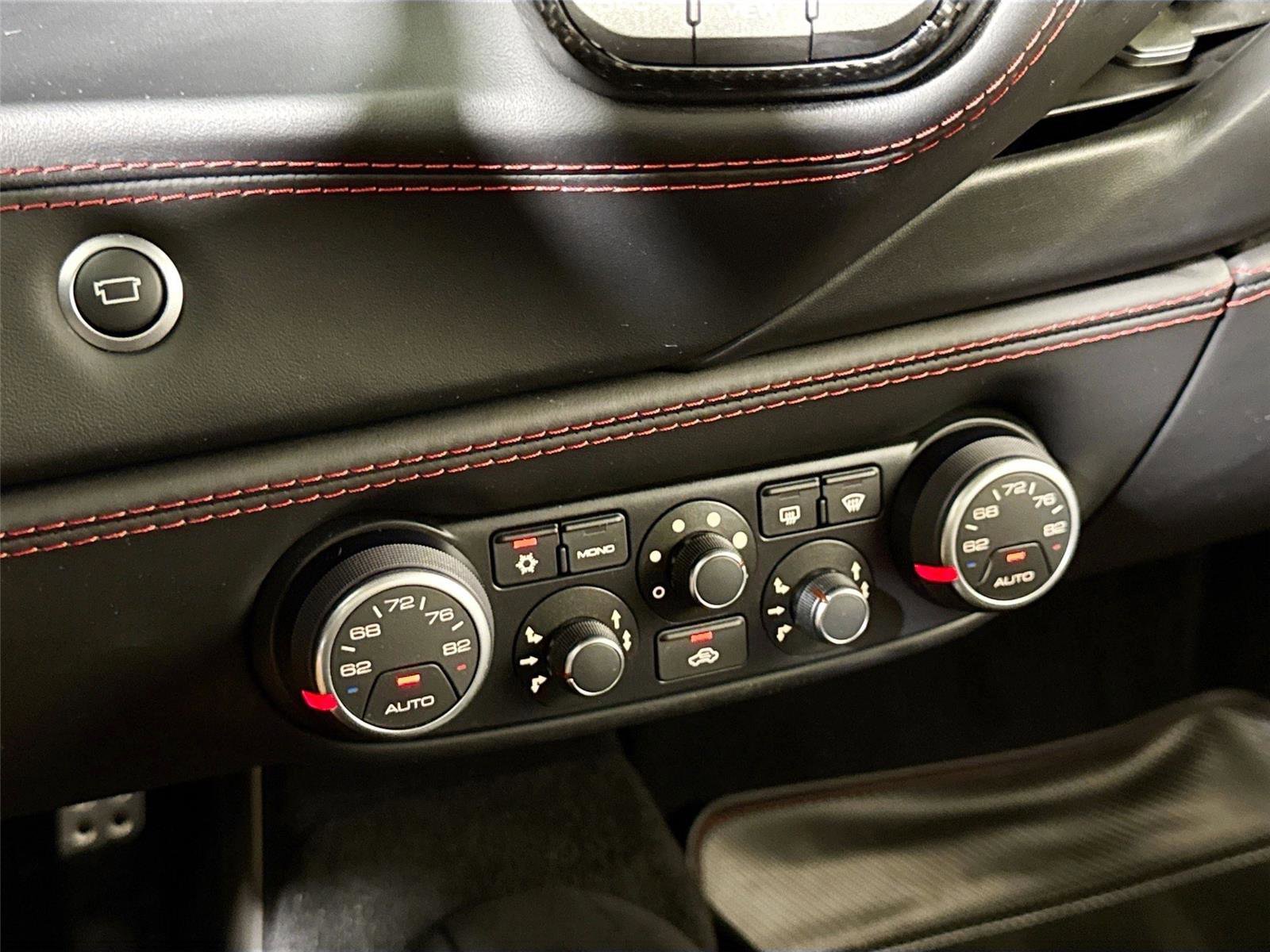 Used 2017 Ferrari 488 GTB RWD image 19