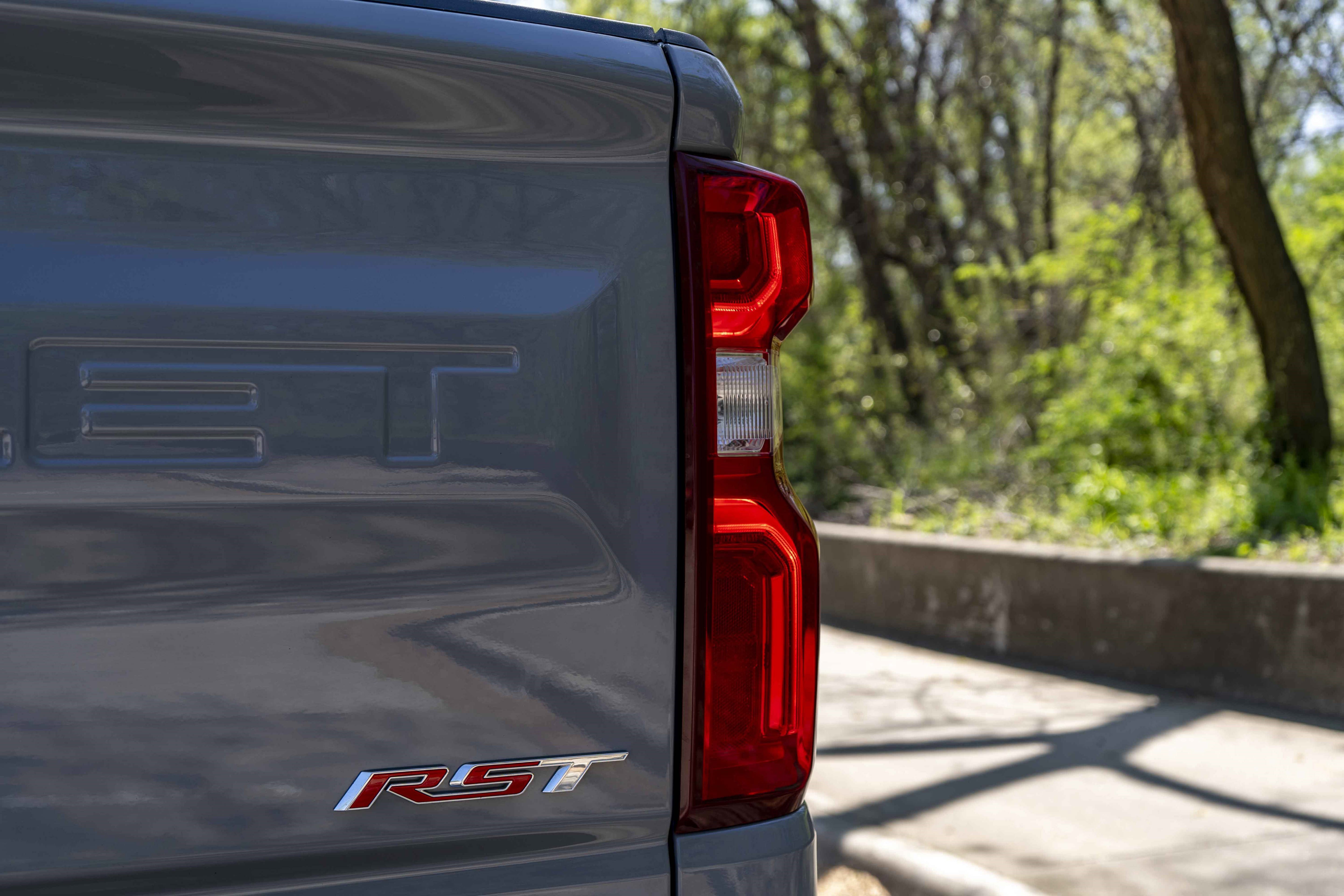 Used 2025 Chevrolet Silverado 1500 RST w/ LPO, Utility Wall Package image 13