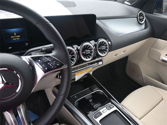 New 2025 Mercedes-Benz GLA 250 image 31