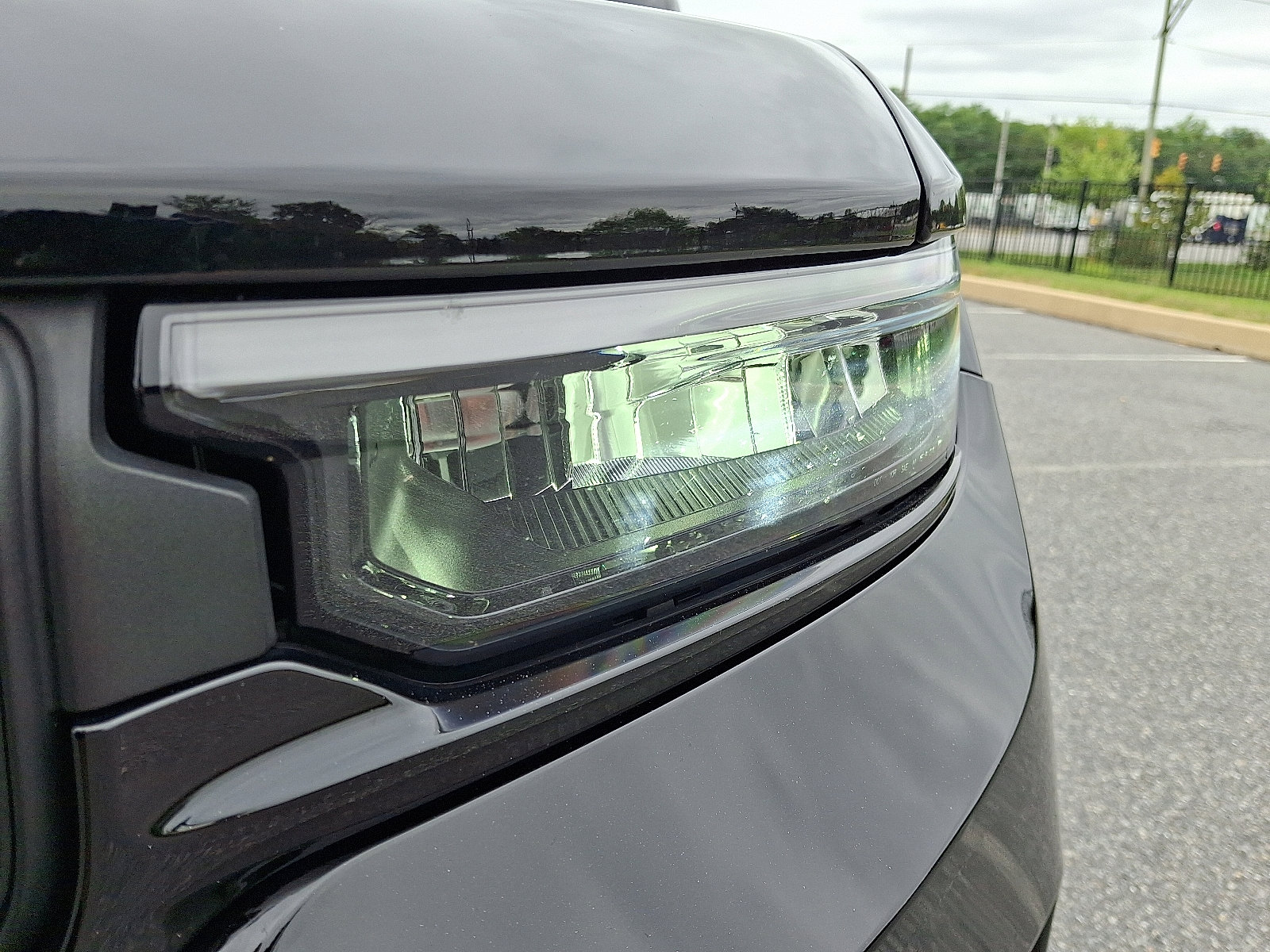 Used 2023 Jeep Grand Cherokee Altitude image 9