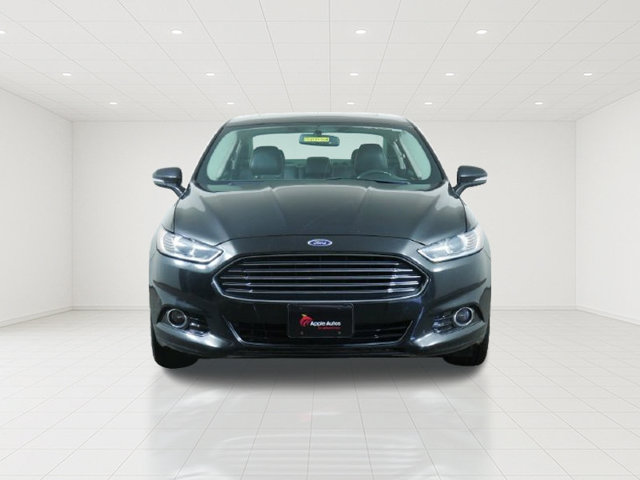 Used 2014 Ford Fusion Titanium FWD image 3