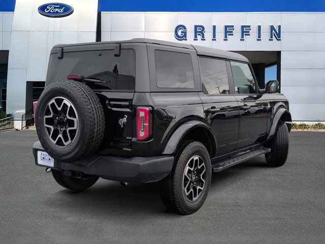 Used 2024 Ford Bronco Outer Banks image 4