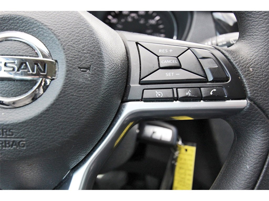 Used 2020 Nissan Rogue S image 12