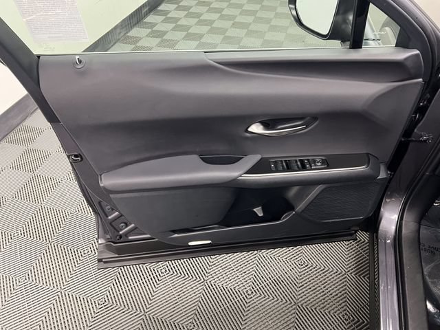 Certified 2025 Lexus UX 300h FWD image 9