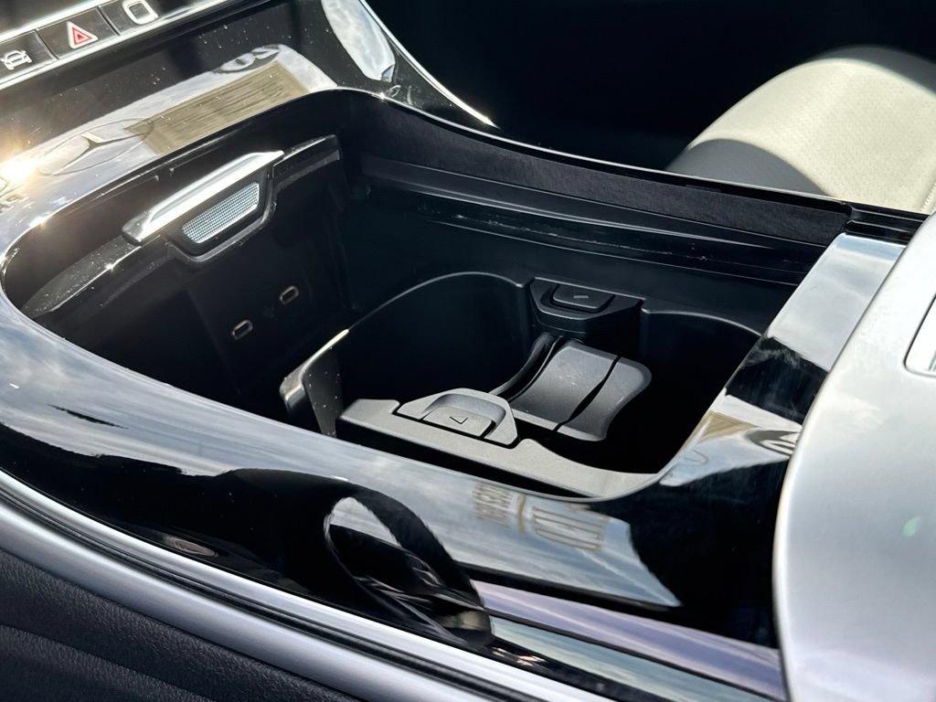Certified 2026 Mercedes-Benz C 300 4MATIC Sedan image 26
