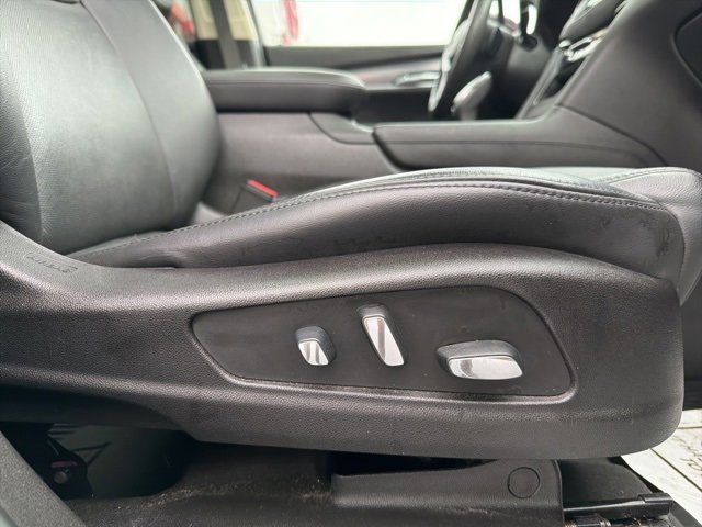 Used 2018 Cadillac XT5 Luxury w/ LPO, Sport Package image 34