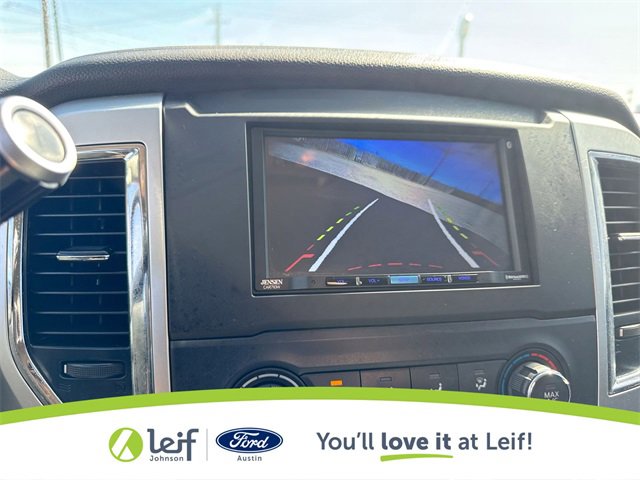 Used 2017 Nissan Titan SV image 27