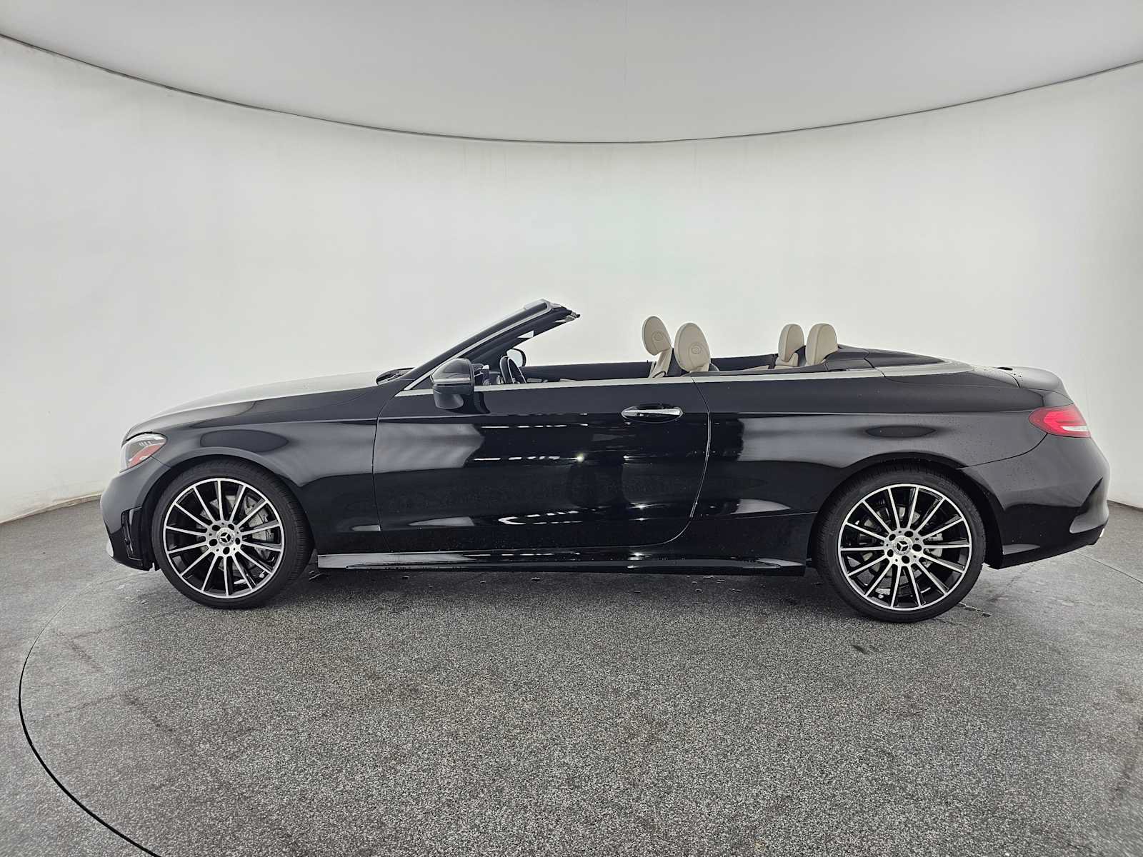 Used 2023 Mercedes-Benz C 300 Cabriolet image 26
