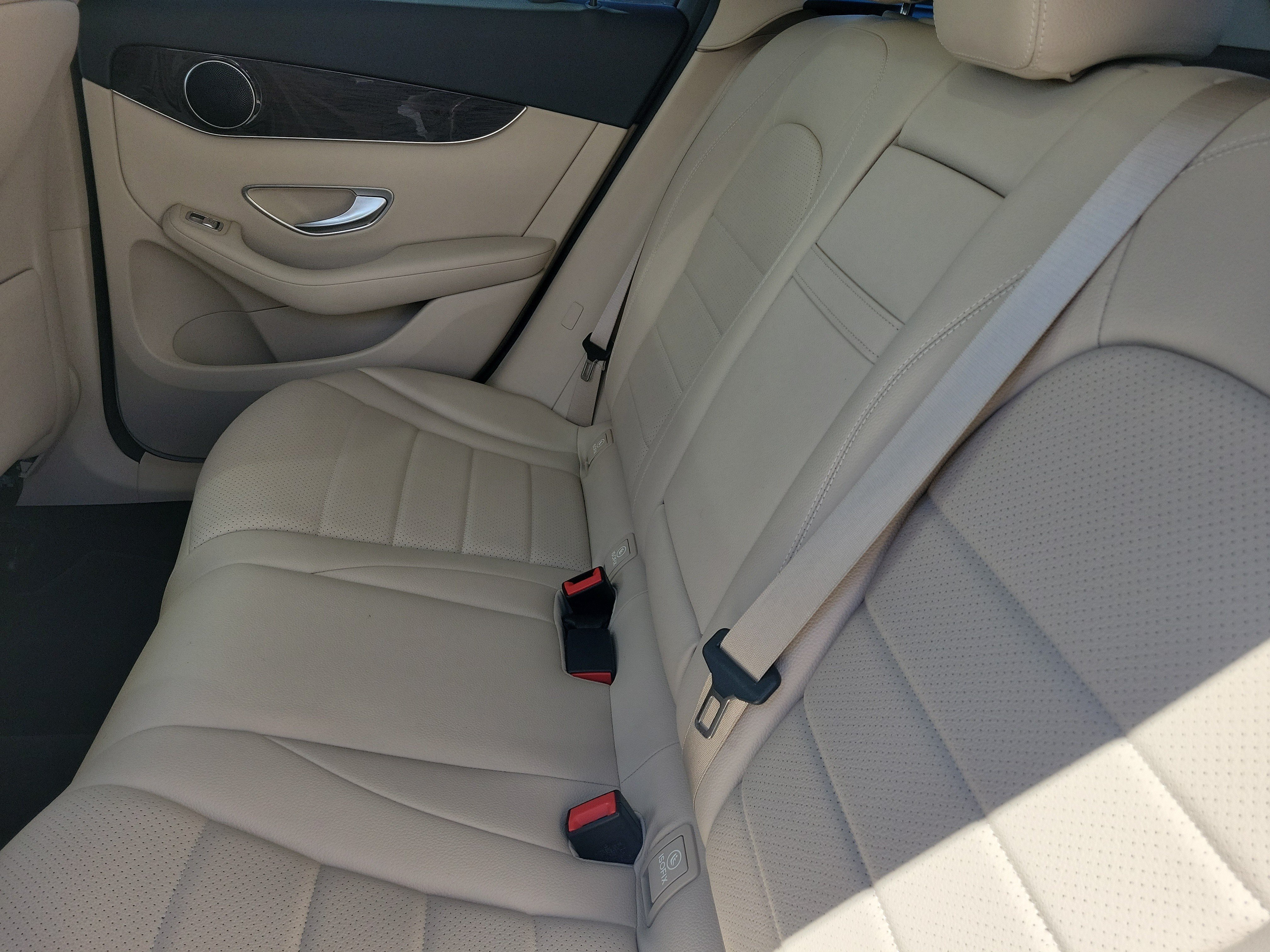 Used 2021 Mercedes-Benz GLC 300 image 11