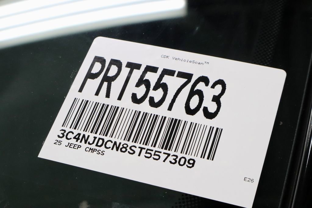 Used 2025 Jeep Compass Limited AWD/4WD image 33