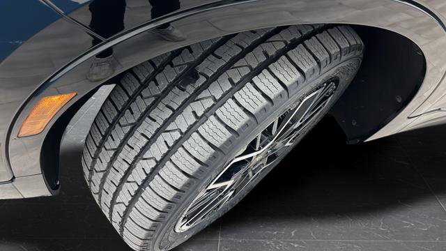 Used 2024 Chevrolet Blazer RS w/ Enhanced Convenience Package image 29