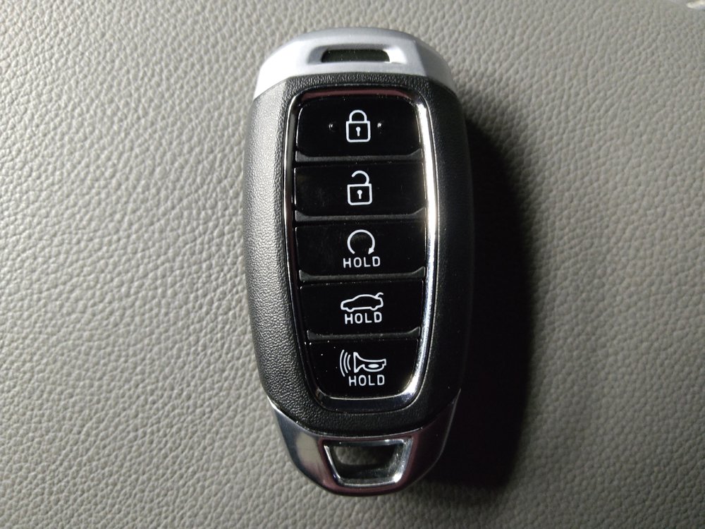 Used 2023 Hyundai Elantra SEL FWD image 32