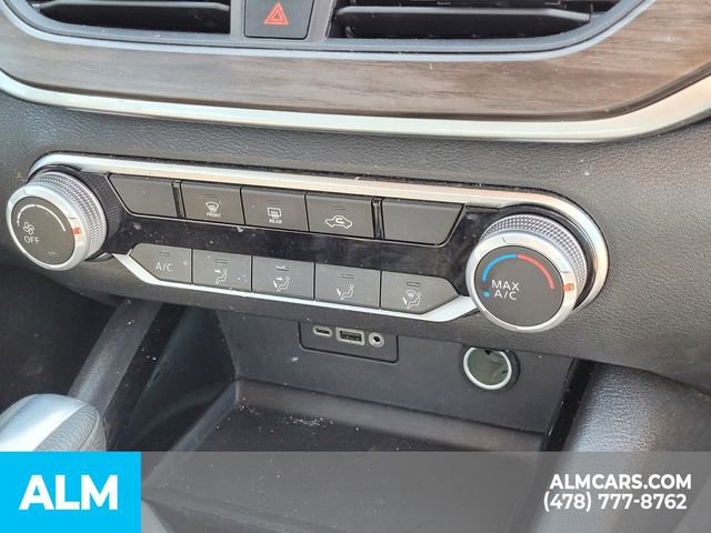 Used 2024 Nissan Altima 2.5 SV image 18