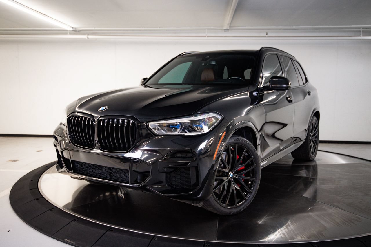 Used 2022 BMW X5 M50i w/ Executive Package AWD/4WD image 1