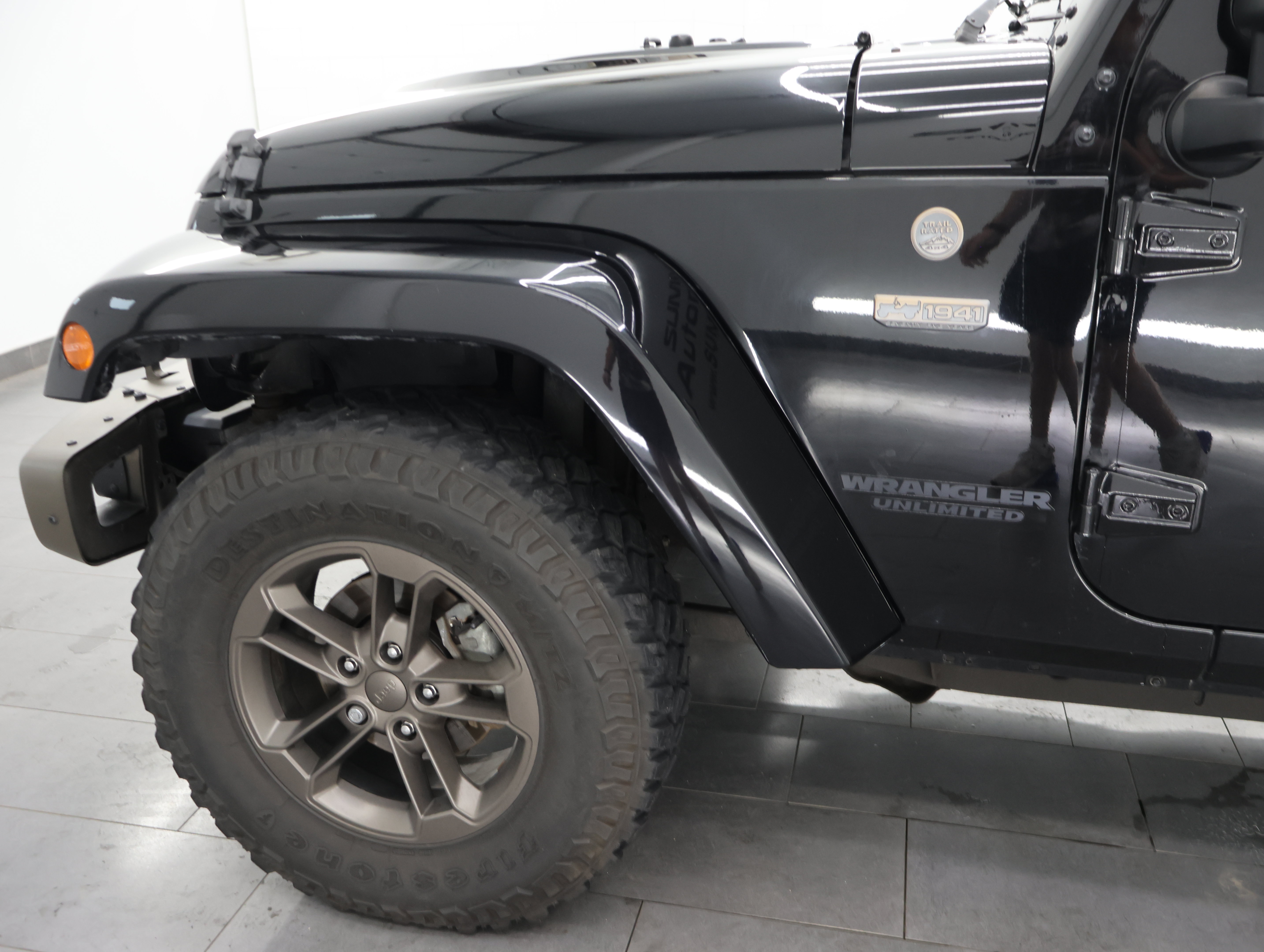 Used 2016 Jeep Wrangler Unlimited Sahara AWD/4WD image 33