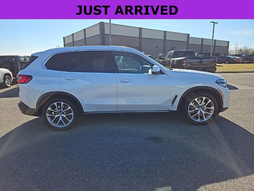 Used 2023 BMW X5 sDrive40i w/ Premium Package image 8