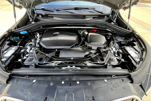 Used 2025 BMW X1 xDrive28i image 9